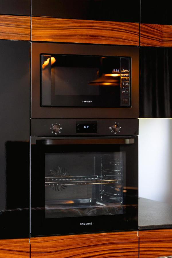 Stylish Korfantego Apartment Next To Spodek By Noclegi Renters Катовіце Екстер'єр фото