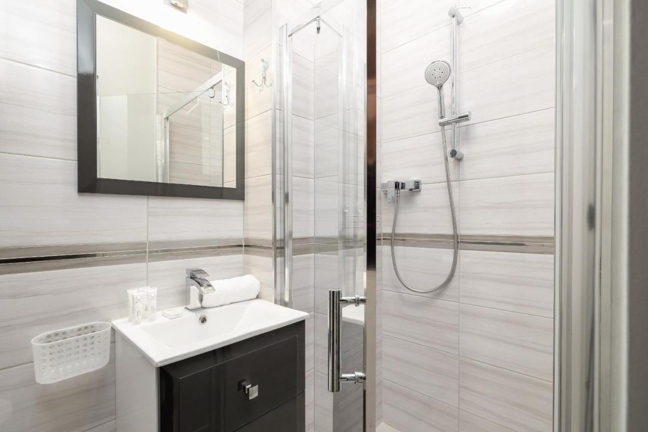Stylish Korfantego Apartment Next To Spodek By Noclegi Renters Катовіце Екстер'єр фото